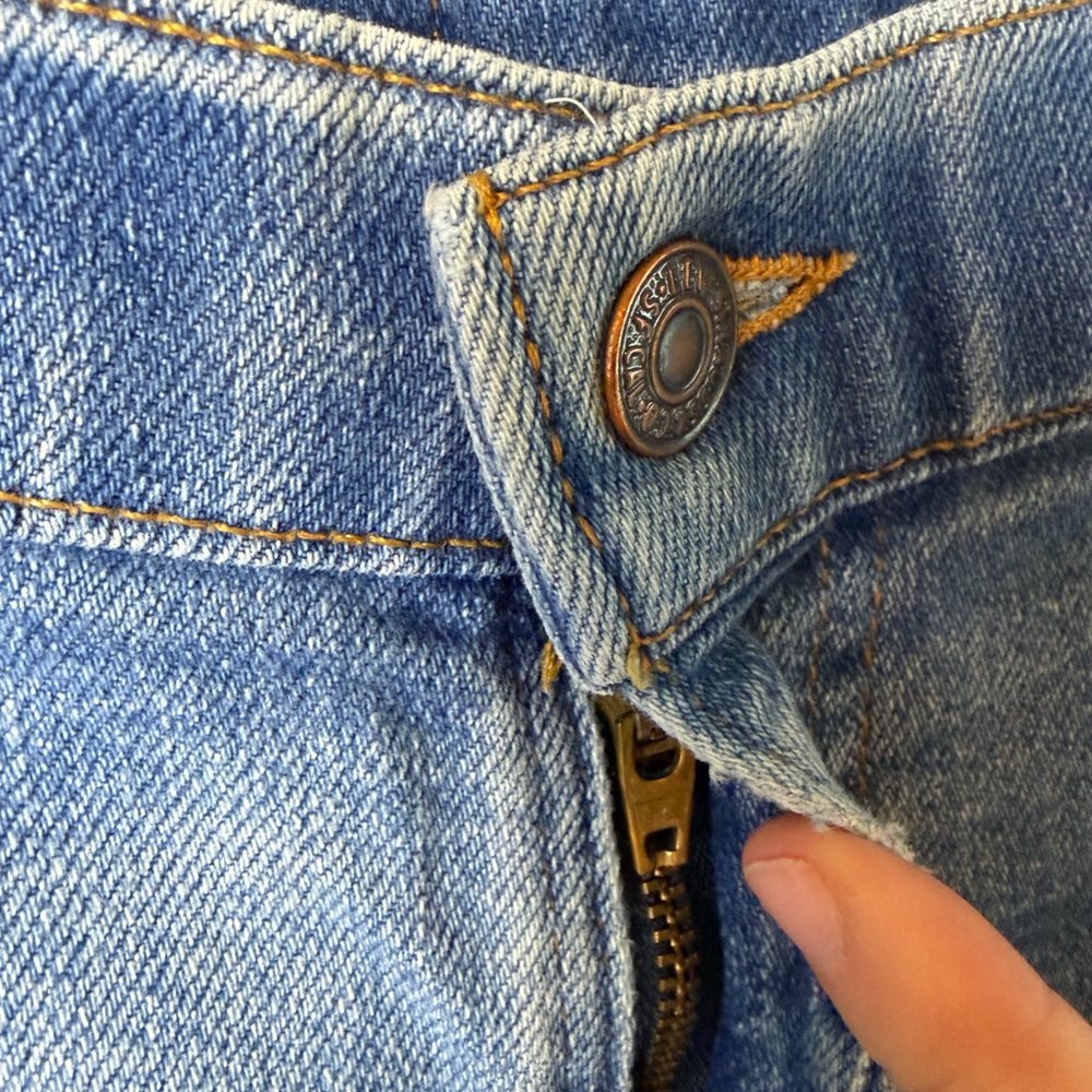 Vintage Men’s Mid 80’s Levi’s Brown Tab Action Denim Jeans 38x27 - Picture 3 of 9